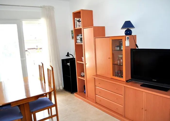 Apartment Carrer Salpa Diii, 2 Dormitorios, By Bookindenia